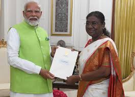 PM Modi Submits Resignation to President Murmu Ahead of New Government Formation